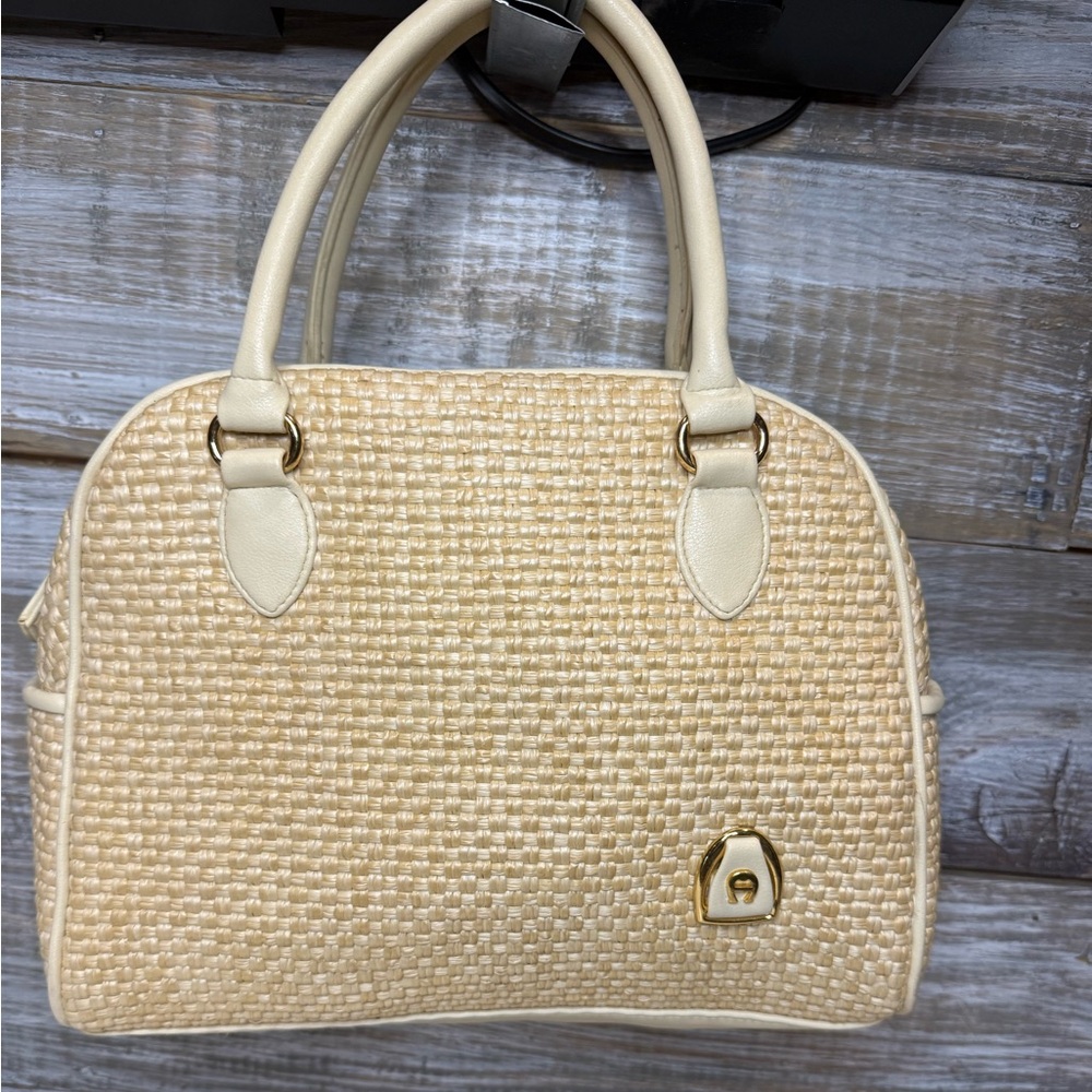 Etienne agner vintage Cream Woven Handbag